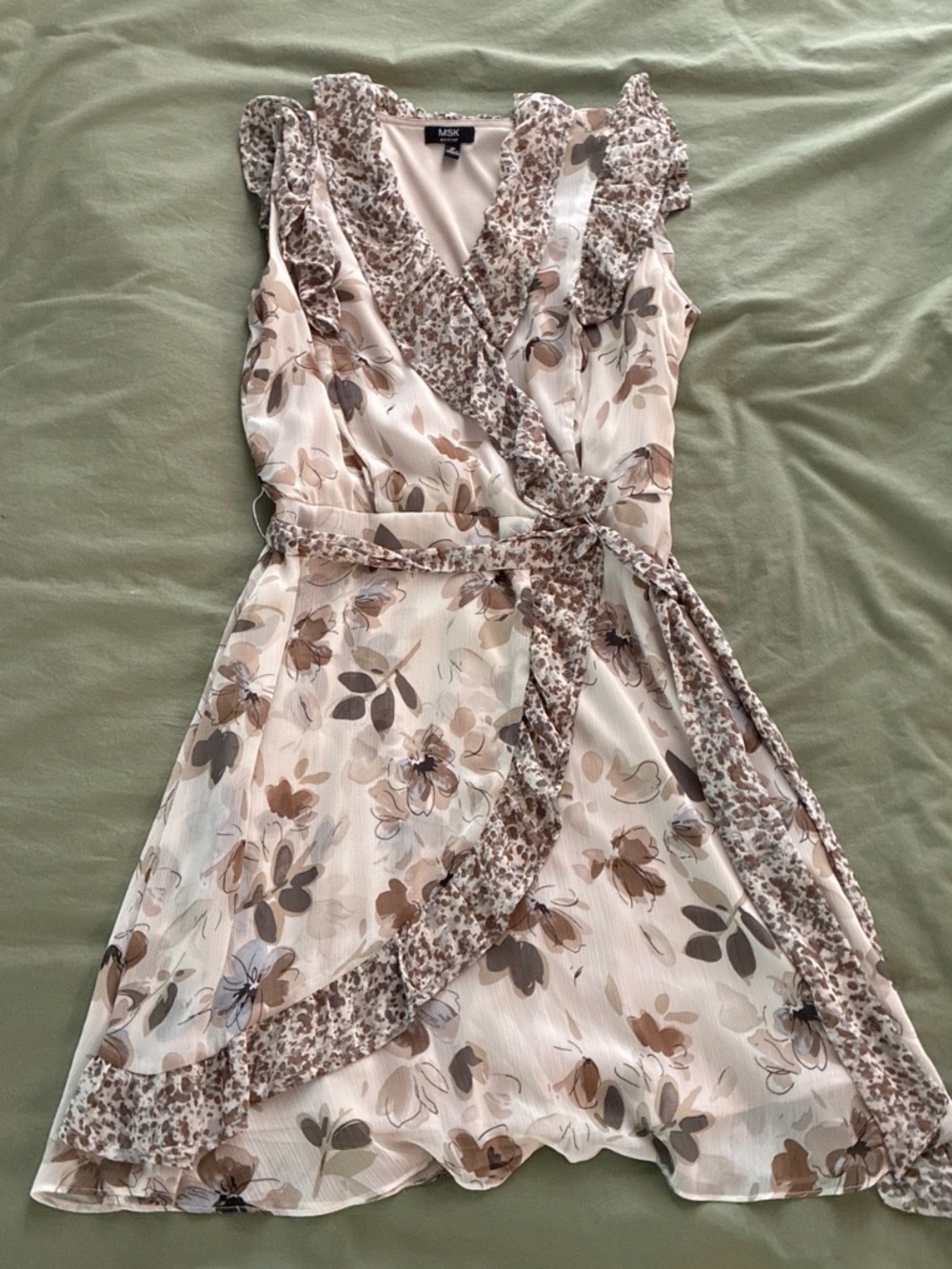 Floral wrap dress